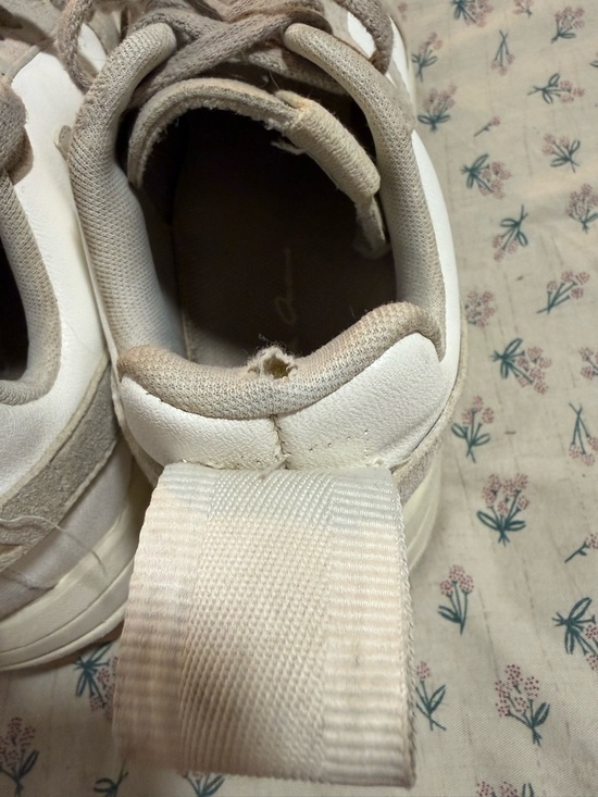 Rick Owen’s Veja Sneakers - Picture 6 of 7